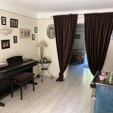 Appartement Complet Ou 2 Chambres De Charme En Centre-Ville Arles Exteriér fotografie