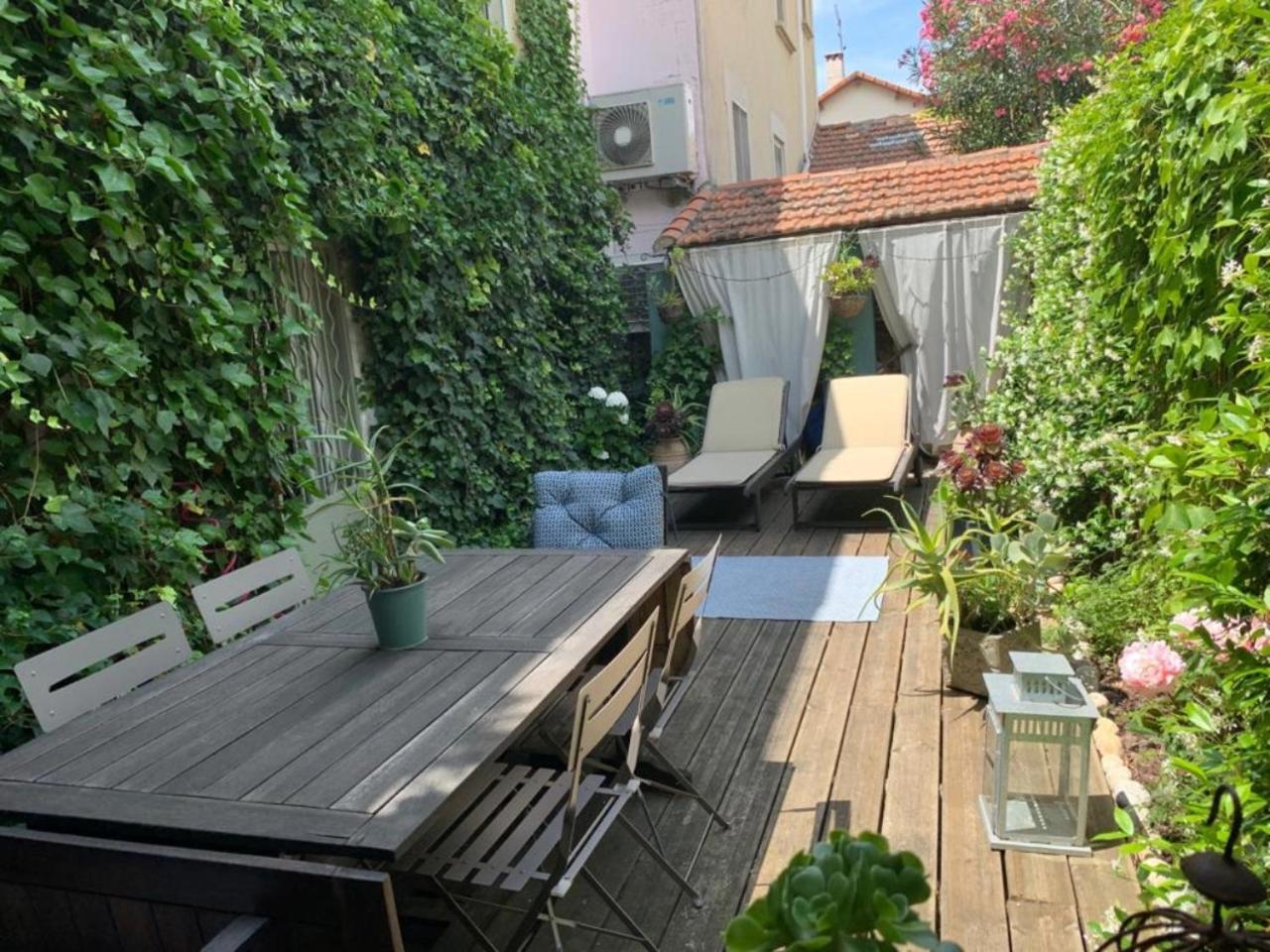 Appartement Complet Ou 2 Chambres De Charme En Centre-Ville Arles Exteriér fotografie